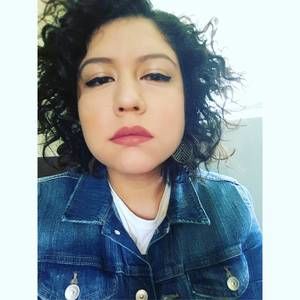 Meet your Posher, Vanessa